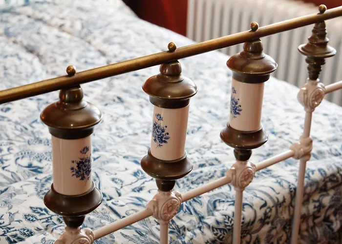 Elizabeth Feriehus *